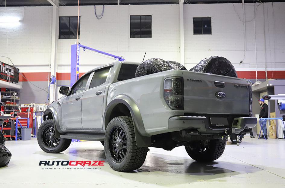 FORD RAPTOR SLEDGE MATTE BLACK